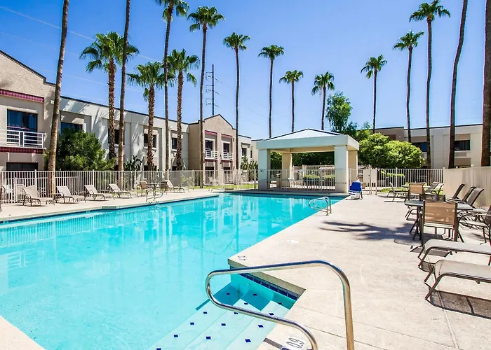 Hotel Comfort North 3*
