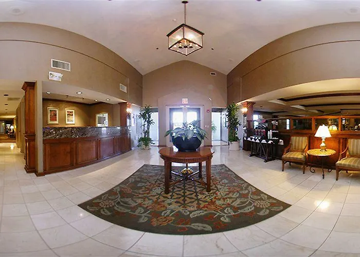 Hotel Comfort North 3*